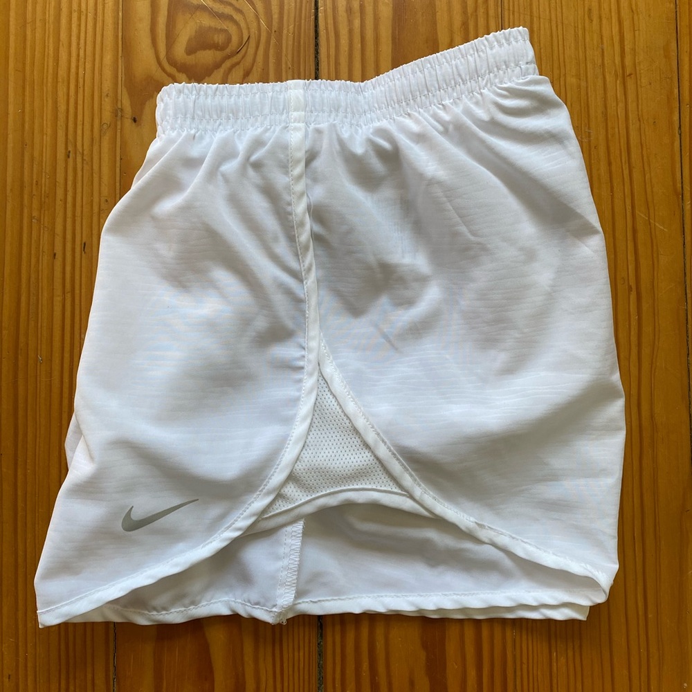 White small dry fit Nike women’s shorts